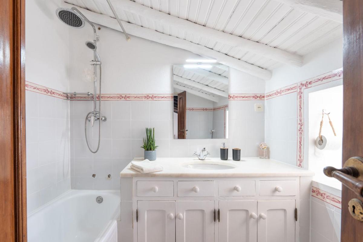 Casa Carina Espiche Bed and Breakfast Εξωτερικό φωτογραφία